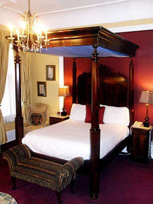 uptown-bb-first-floor-room